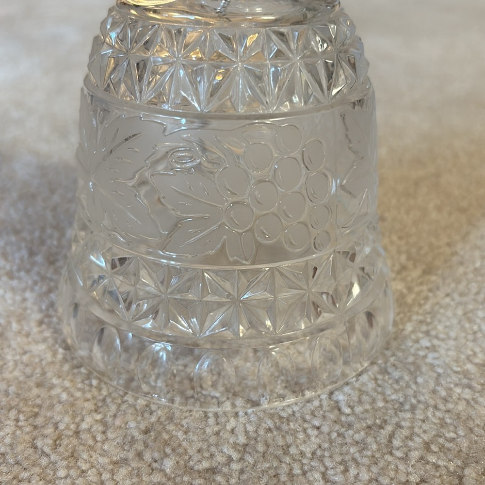 Clear Crystal Glass Hand Etched Bell - Picture 2 of 6
